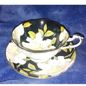 Vintage Paragon Double Warrant Tea Cup And Saucer White Gardenia